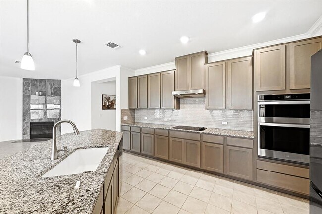 Building Photo - 12801 Willowgrove Ln