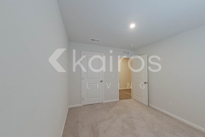 Building Photo - 117 Rucksack Ct