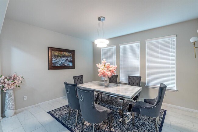 Building Photo - 4519 Hronas Dr