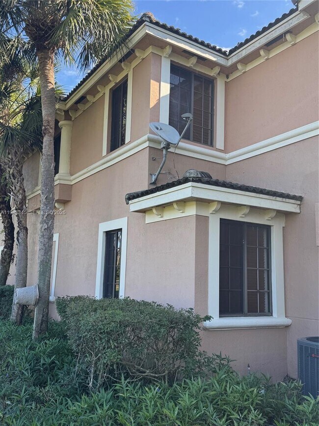 Building Photo - 2643 Center Ct Dr