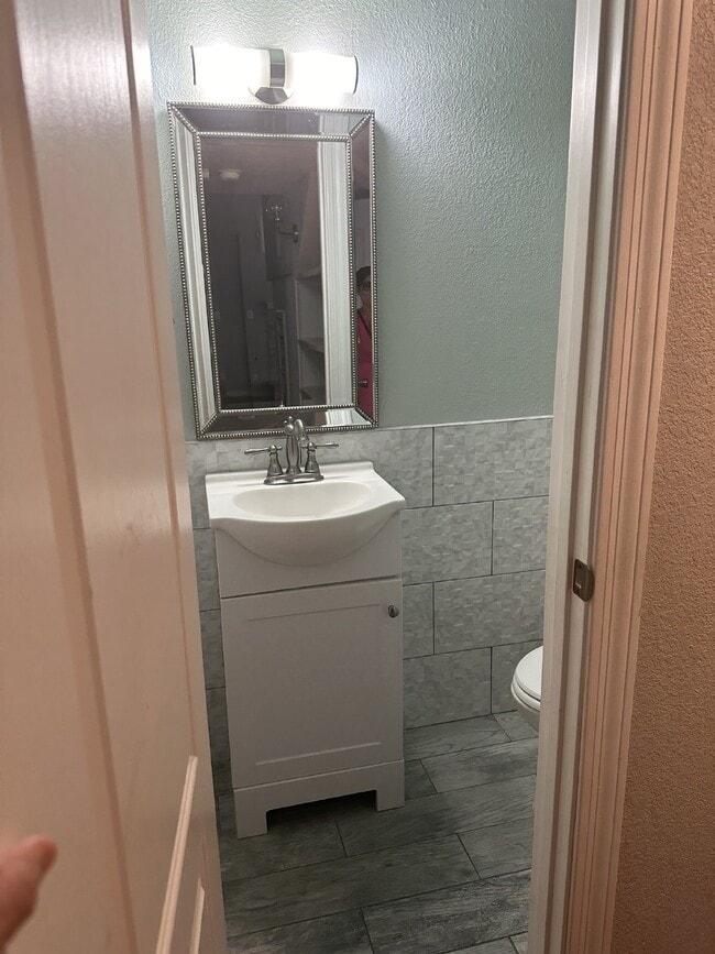 Building Photo - 5615 Burning Tree Dr