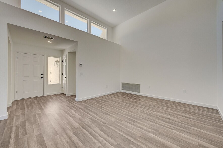 Building Photo - 2413 Keiser Ct