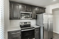 Building Photo - 324-326 Darby Rd-2L