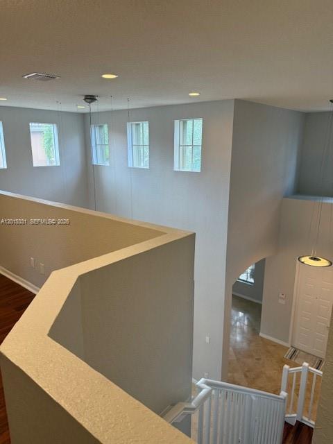 Building Photo - 4160 Cascade Terrace