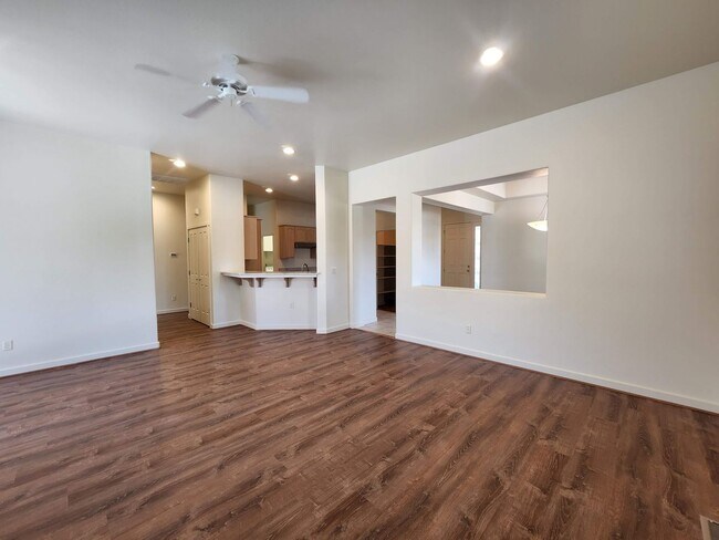 Building Photo - Adorable home in Kiley Ranch (Single Story)