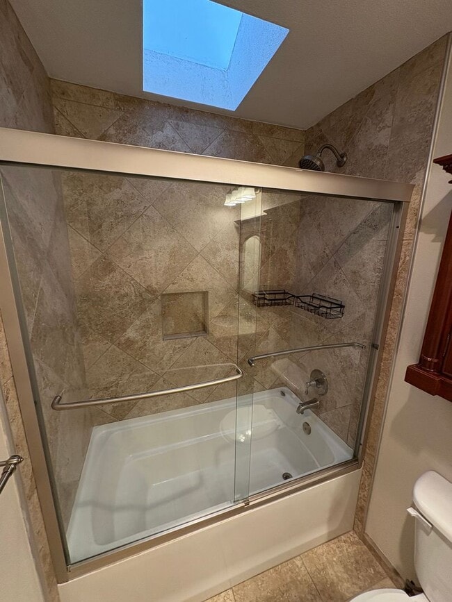 Building Photo - Townhouse available in Great North Austin ...