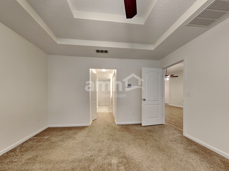 Building Photo - 280 St Croix Island Dr