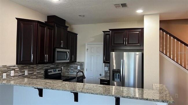 Building Photo - 2640 Amati Dr