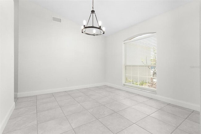 Building Photo - 525 Drayton Rd