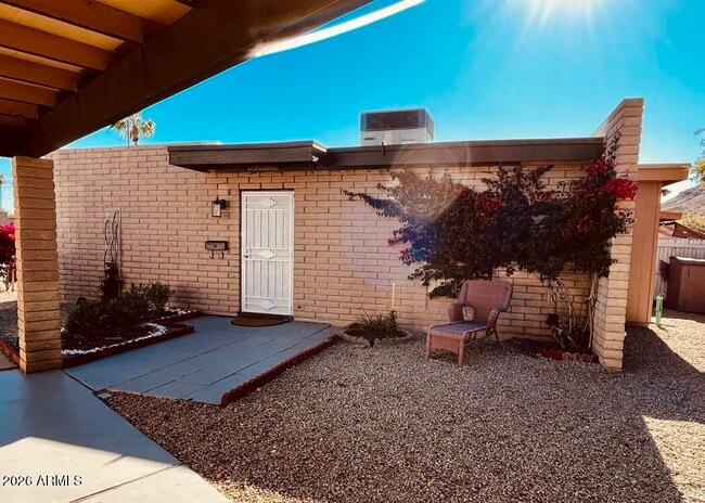 Building Photo - 15408 N 23rd St