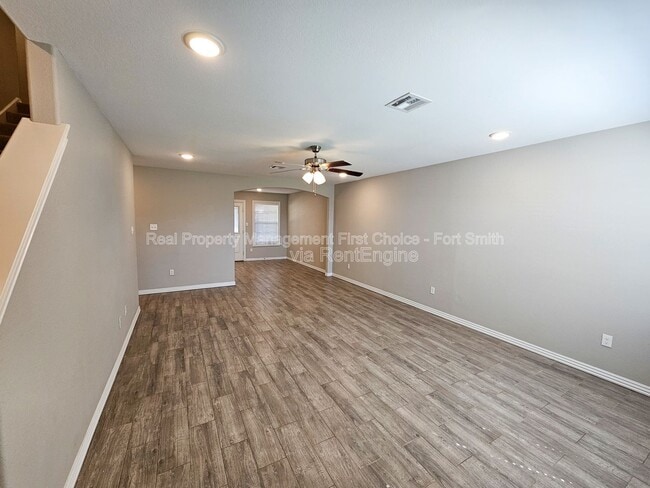 Building Photo - 6632 Leightyn Ln