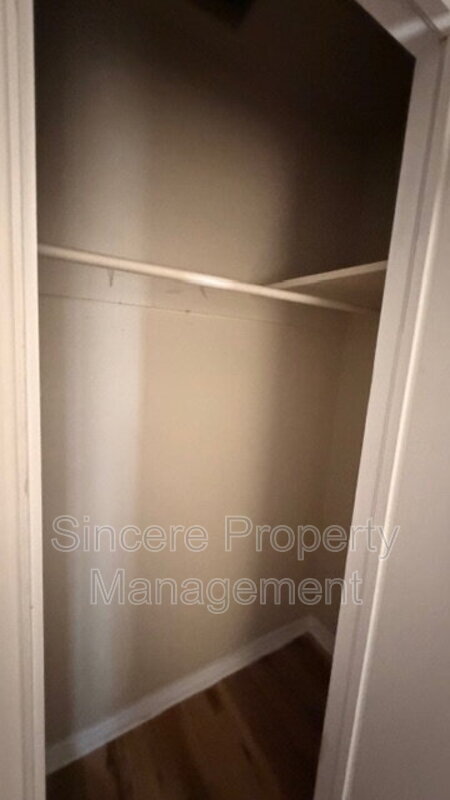 Building Photo - 2904 S Portland Ave