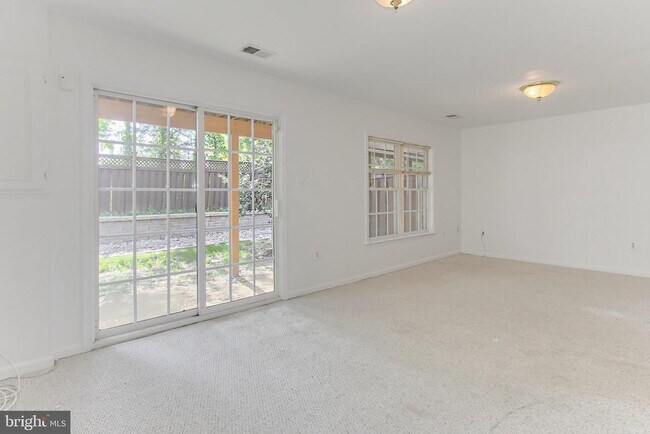 Building Photo - 146 Herndon Mill Cir