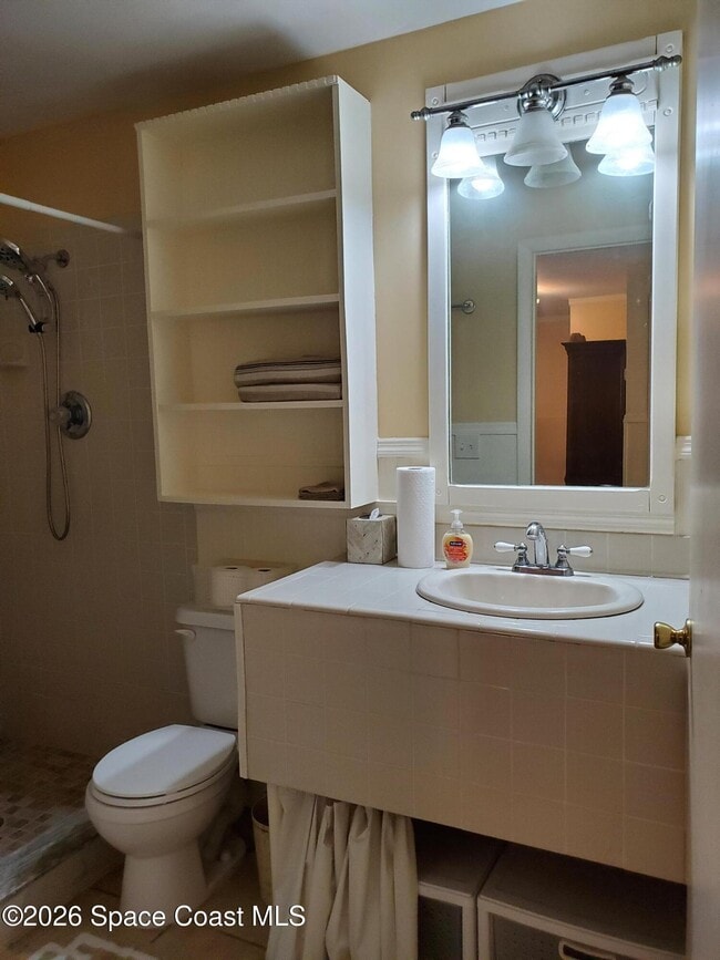 Building Photo - 2324 Bignonia St