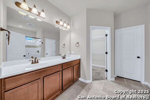 Building Photo - 10423 Francisco Way