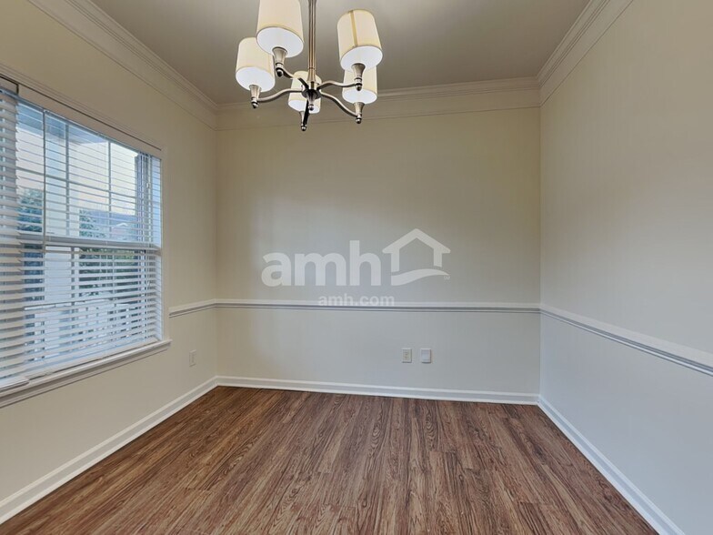 Building Photo - 5030 Stowe Derby Dr