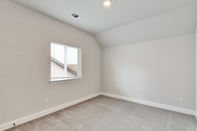 Building Photo - 265 Moonlit Stream Pass