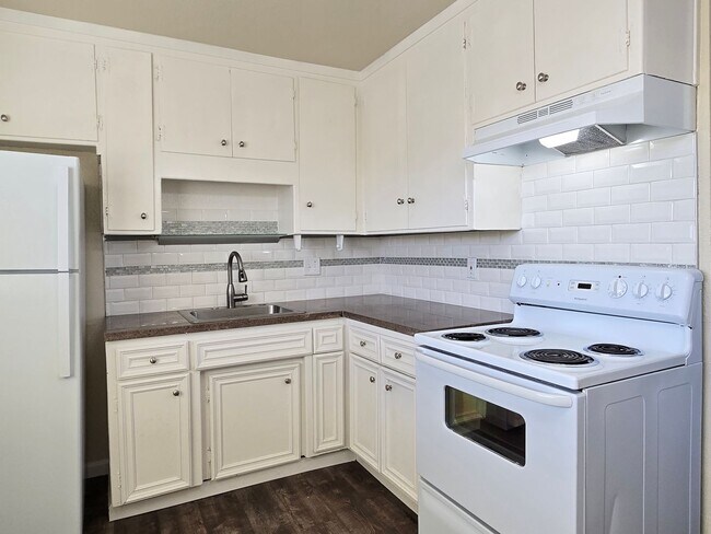 Building Photo - Williamsburg