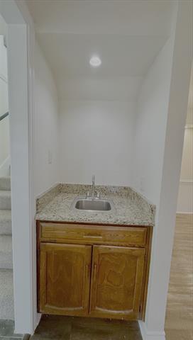 Building Photo - 11525 Webb Chapel Rd