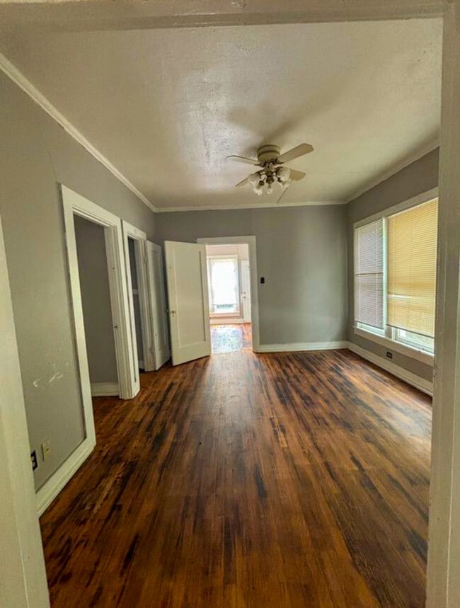 Building Photo - 1616 Campbell St