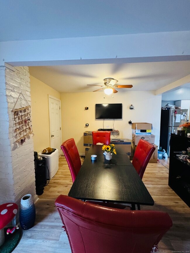 Building Photo - 54 Lombard St