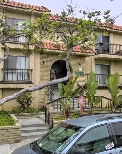 Primary Photo - 4046 W 132nd St