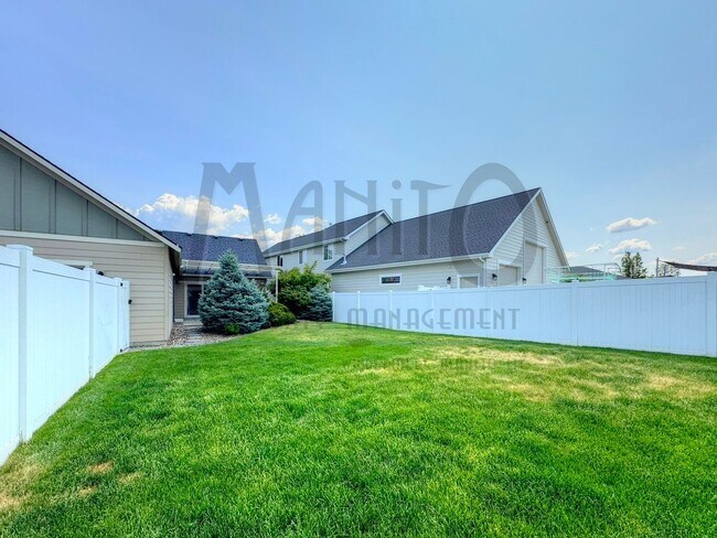 Building Photo - Open Concept Liberty Lake Home