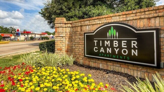 Building Photo - 16339 Stuebner Airline Rd