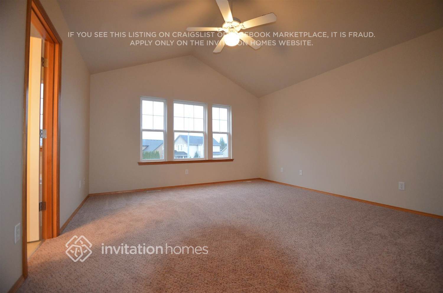 Building Photo - 1705 Peach Park Ln