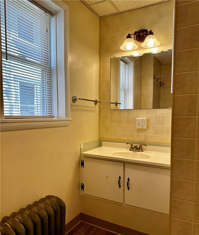 Building Photo - 2411 S 5th St