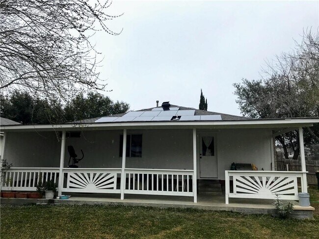 Building Photo - 15117 Bigelow Dr