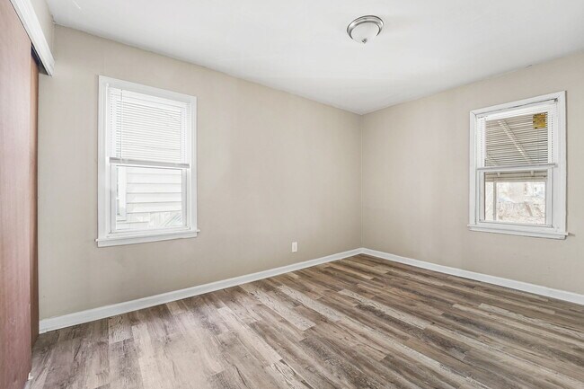 Building Photo - 7227 Orchard Ave