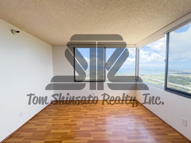 Building Photo - 1BR / 1Bath / 1Pkg - Rental at Century Park Plaza!