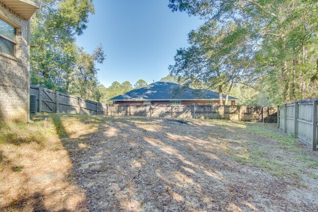 Building Photo - Modern 4BR/3BA Home Near NAS Pensacola – $500 Off Deposit for Qualified Active Duty Military – Pr...