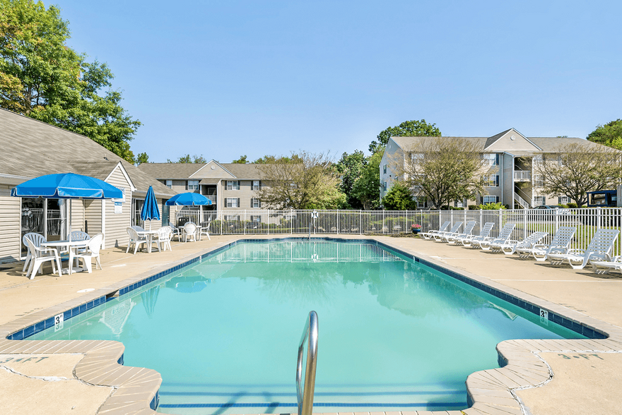 Primary Photo - Columbia Hills Apartments