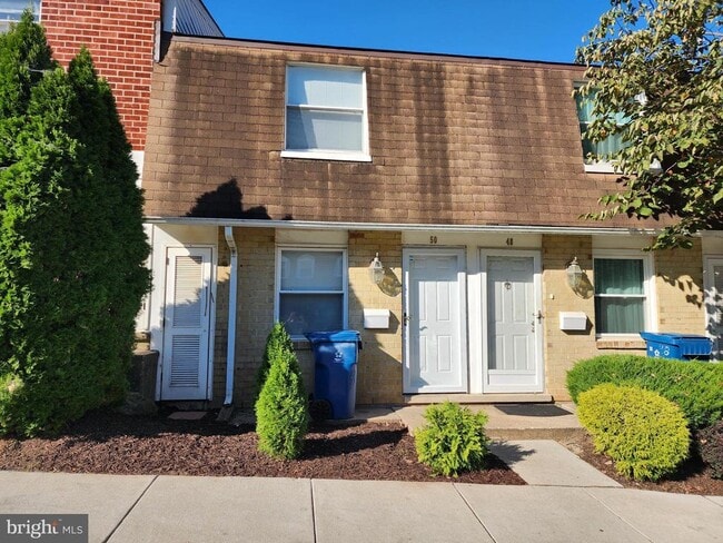 Primary Photo - 50 Carroll View Ave