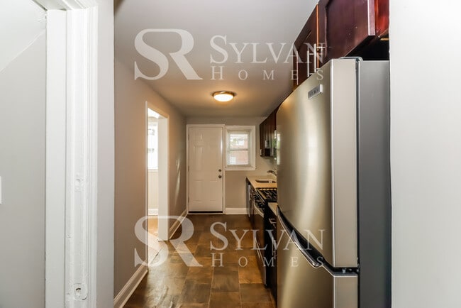 Building Photo - The Lifestyle You Deserve.