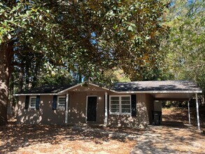 Building Photo - **ON HOLD**Nice East Columbus, GA 3 Bedroo...