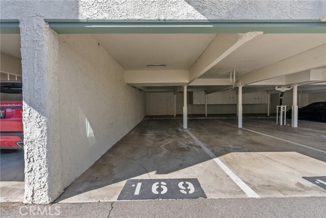 Building Photo - 23675 Park Capri