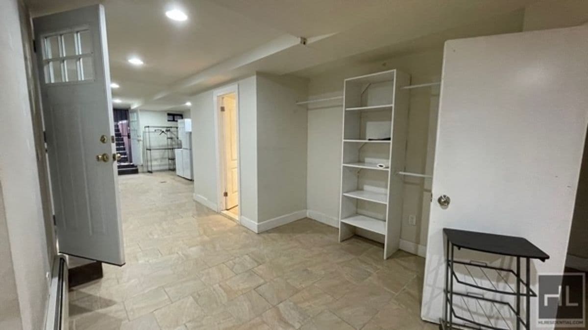 Building Photo - 1860 Prospect Pl