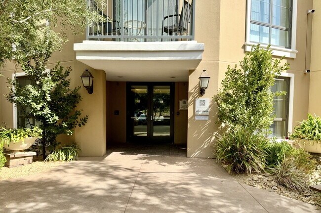 Building Photo - Fully Furnished Lake Las Vegas Studio | Waterfront Living | All Utilities Included | Flexible Lea...