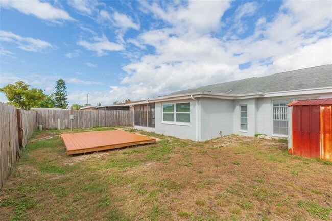 Building Photo - 4204 Newbury Dr