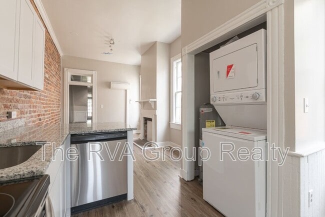 Building Photo - 609 N 27th St