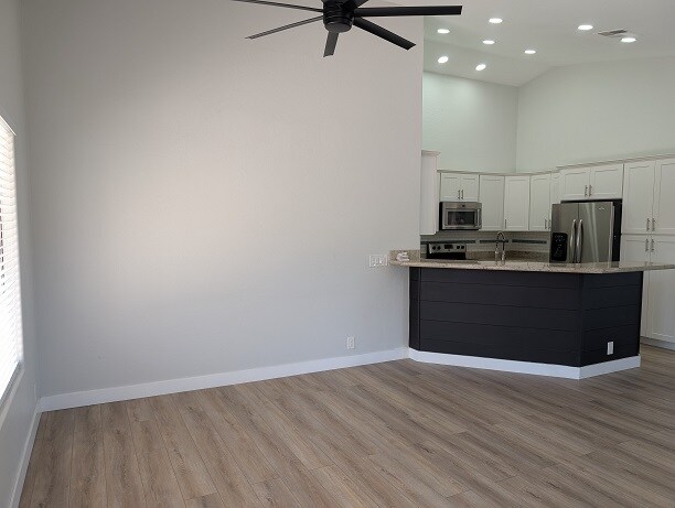 Building Photo - 3741 S Waterfront Dr