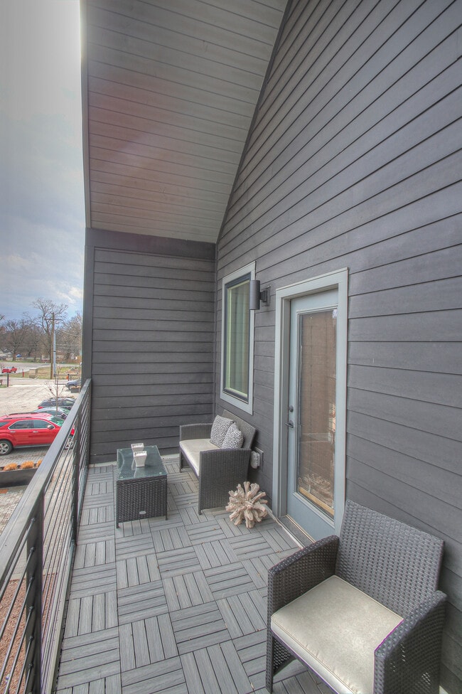 Building Photo - 801 Cherokee Ave