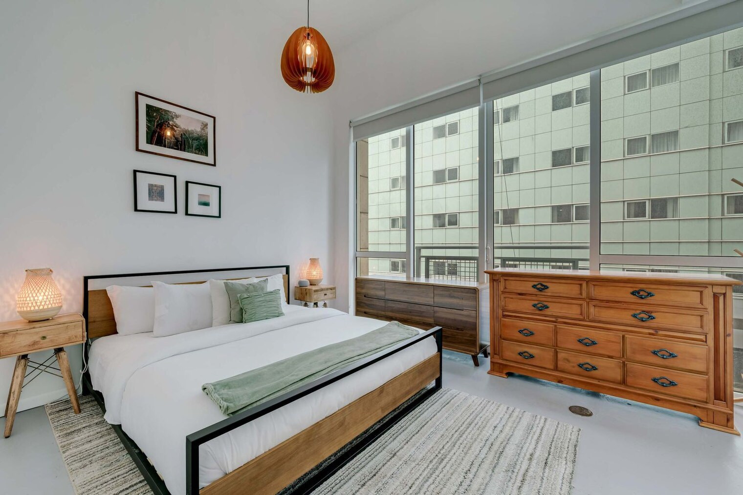 Building Photo - 235 NE 2nd St