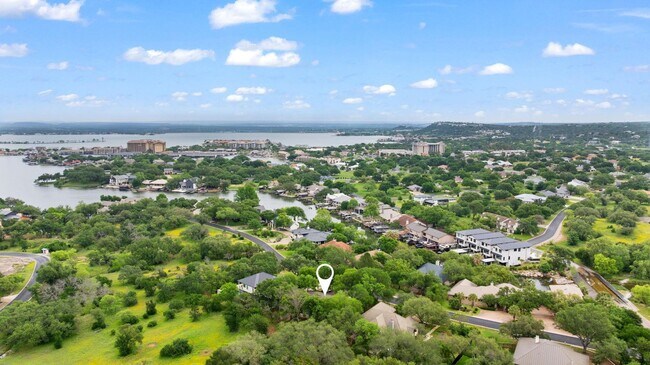 Building Photo - 106 Cross Bow