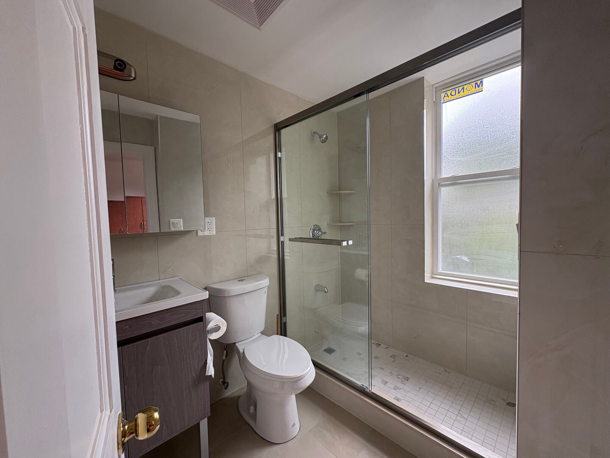 Bathroom 1 - 5414 94th St
