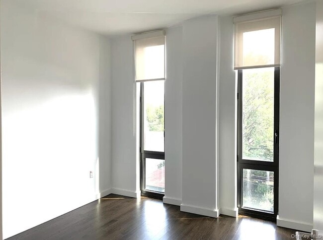 Building Photo - 37-40-40 27th St