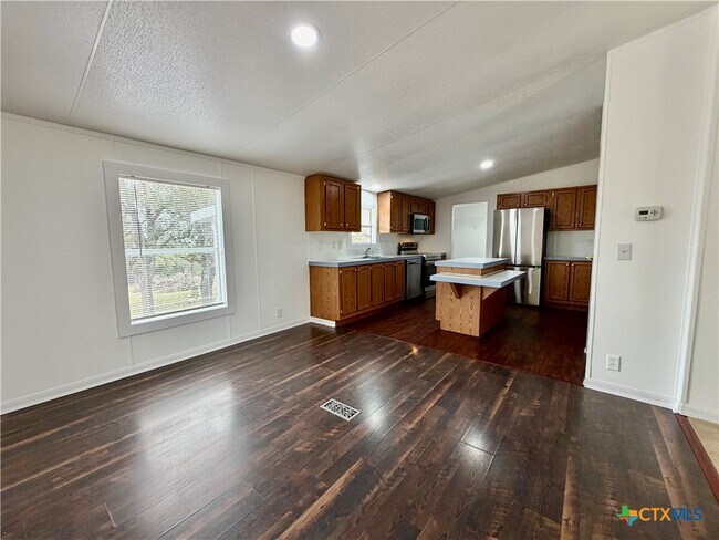Building Photo - 831 Rolling Block Dr